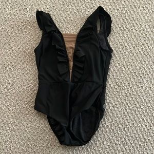 5 dancewear yxl black leotard.